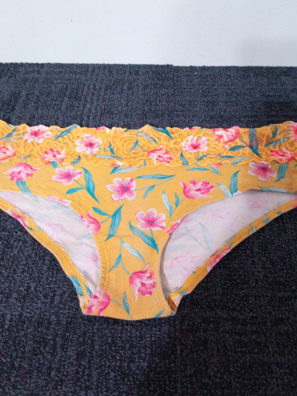 PINK Victoria's Secret Yellow Floral Lace-Trim Bikini Panty
